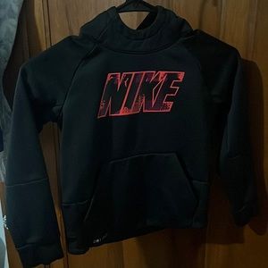 Nike boys dri fit hoodie size 6